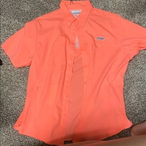 Columbia fishing shirt